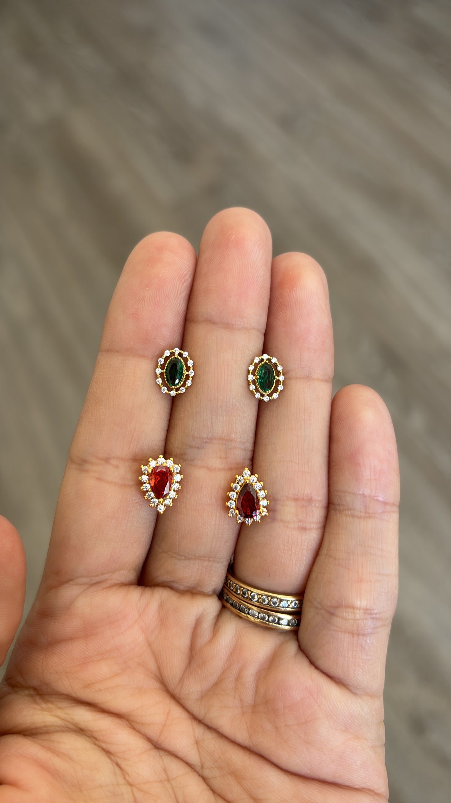 Aretes en metal
